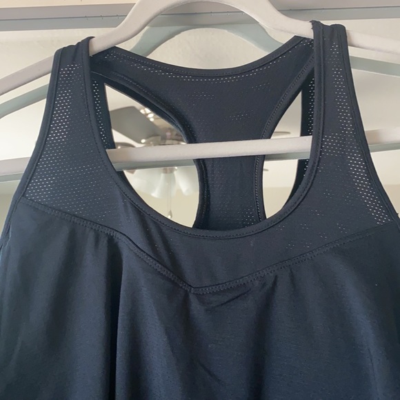 Fabletics ashlynn tank BRAND NEW - Picture 3 of 6